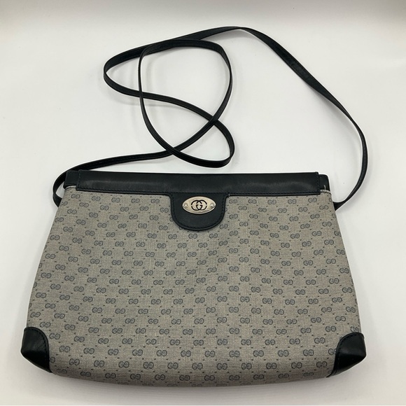 Vintage Gucci Navy Micro GG Logo Coated Canvas Crossbody Purse Bag